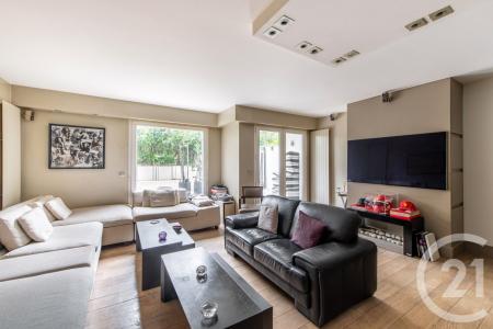 Suresnes, Île-de-France 92150, 法國