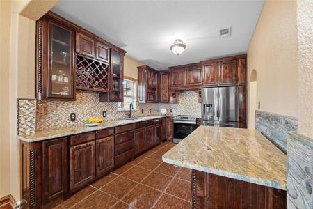 516 N Riverside Drive, Fort Worth, Texas 76111, Estados Unidos