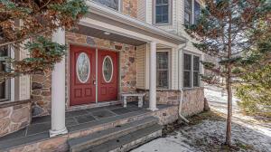 107 Gollum Lane, Tamiment, Pennsylvania 18371
