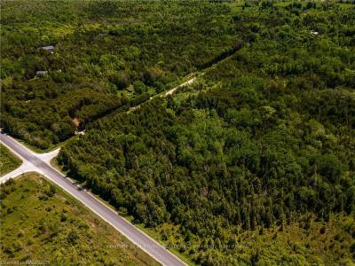 PT LT5 3 N/A, Northern Bruce Peninsula, Ontario N0H 1W0, Canada