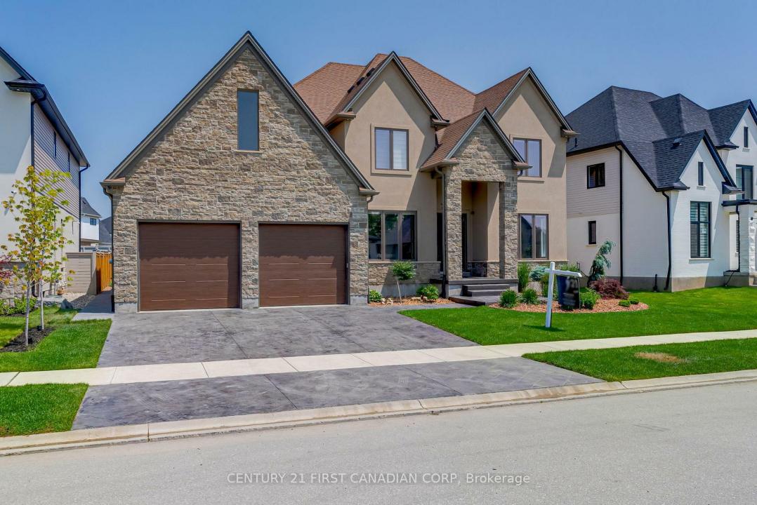7442 SILVER CREEK CRESCENT, London South, Ontario N6P 0G6, CANADÁ