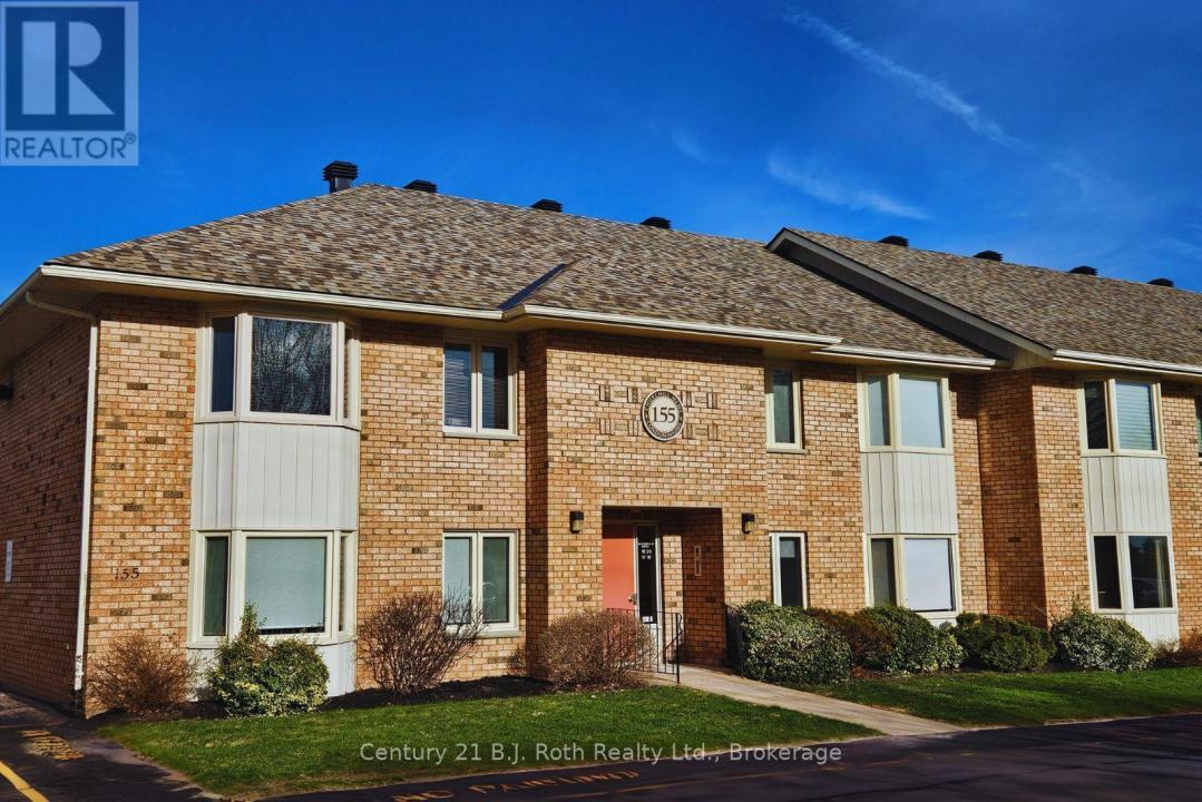 155 CHURCH STREET, Penetanguishene, オンタリオ L9M 1E4, カナダ