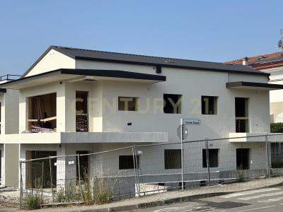 Don L. Masconale, Lavagno, Венето 37030, Италия
