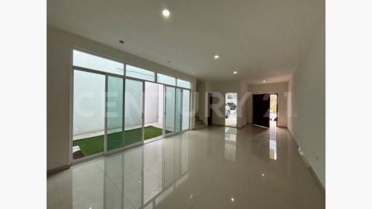 Laurel 115,, García, Nuevo León 66035, Mexique