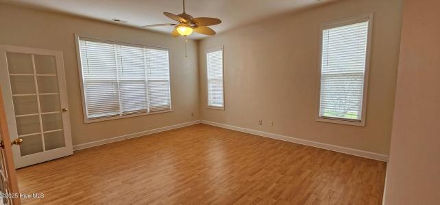 124 Azalea Drive, Hampstead, North Carolina 28443
