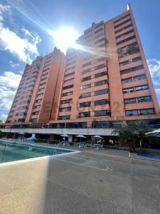 Av Principal De La Boyera Res Parque Los Geranios Av Principal De La Boyera Res Parque Los Geranios, Caracas, Miranda 00001, Venezuela