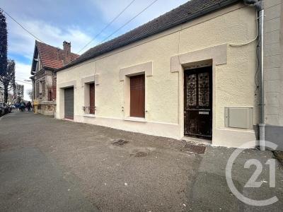 Melun, Île-de-France 77000, France