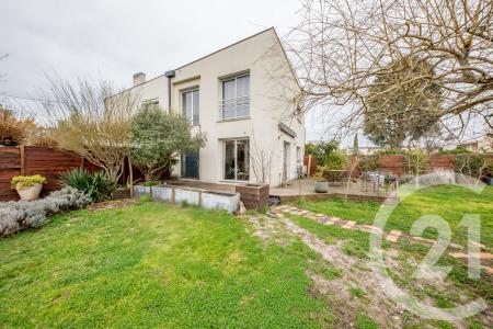 St Medard En Jalles, אקיטן 33160, צרפת 