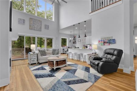 1033 Lanier Avenue, Gainesville, ジョージア 30501, アメリカ合衆国