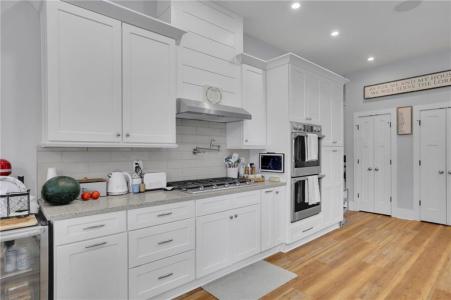1033 Lanier Avenue, Gainesville, ジョージア 30501, アメリカ合衆国