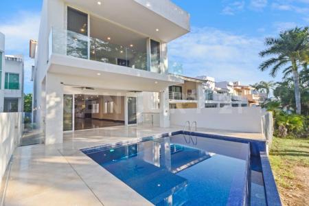 VILLA ALBATROS 207,, Puerto Vallarta, Jalisco 48314, México