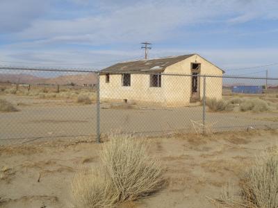 2011 W 67th Street, Rosamond, California 93560, USA