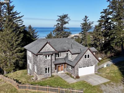 95030 PACIFIC VISTA DR, Gold Beach, Oregon 97444