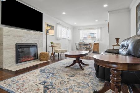 3963 Yale Way, Livermore, California 94550, USA