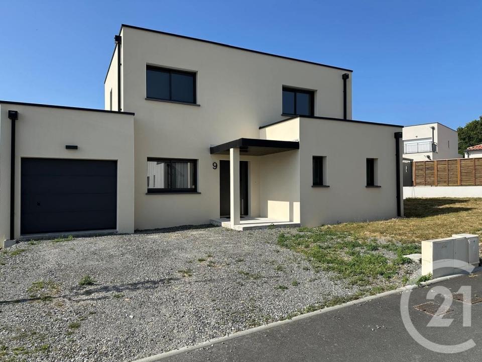 Le Bignon, Pays De La Loire 44140, France