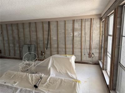 337 Rex Pl. #B, Madeira Beach, Флорида 33708, Соединенные Штаты