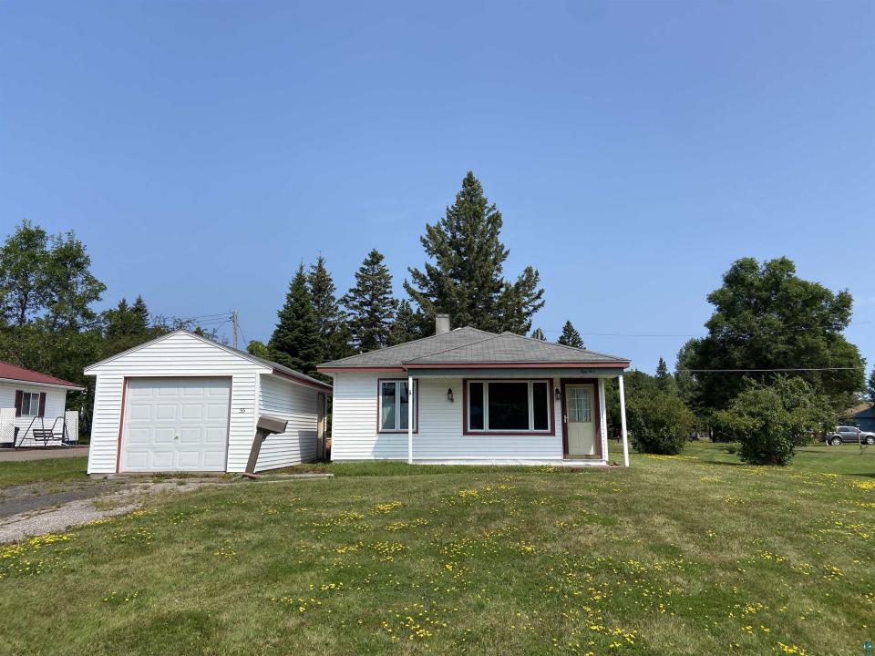 55 Davis Dr, Silver Bay, Minnesota 55603, HOA KỲ