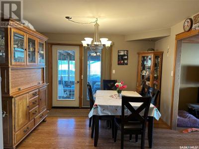 238 YOUNG STREET, Bienfait, Saskatchewan S0C 0M0, Canada