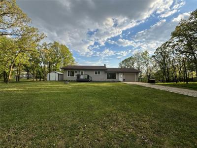 77 PLEASANT VIEW DRIVE, Pelican Lake, Manitoba R0K 1G0, Canada