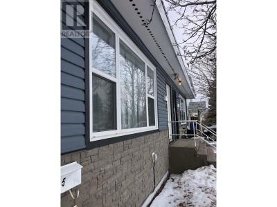 9705 103 AVENUE, Fort St. John, British Columbia V1J 2G9, Canada