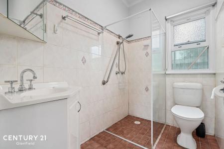 56 Harold Street, Macquarie Fields, NSW 2564, Austrália