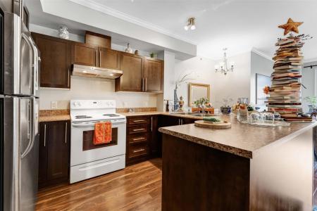 1160 Ch. d'Aylmer, Gatineau (Aylmer), Quebec J9H 0E9, Canadá