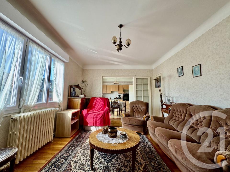 Hede Bazouges, Bretagne 35630, アキタン