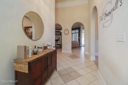 8354 Makiki Drive, Diamondhead, Mississippi 39525, États-Unis