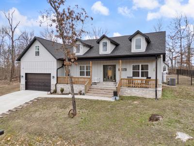 57 Cromarty Drive, Bella Vista, Arkansas 72715, USA