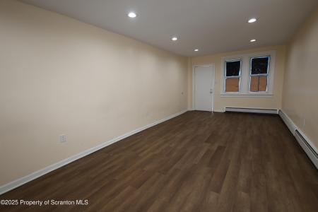 142 Madison Street, Wilkes-Barre-, Pennsylvania 18702