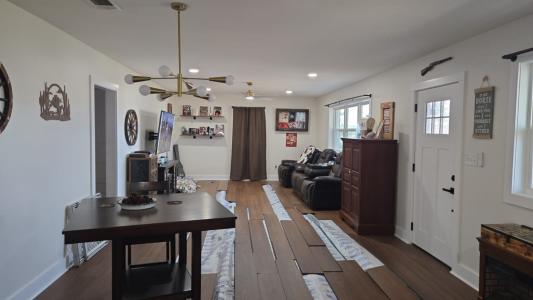 11207 Chester Lee Rd., Picayune, Mississippi 39466, USA