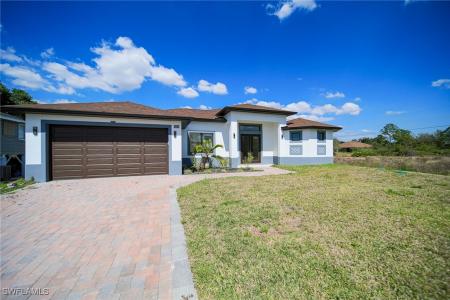 3604 21st Street SW, Lehigh Acres, פלורידה 33976, ארצות הברית של אמריקה 