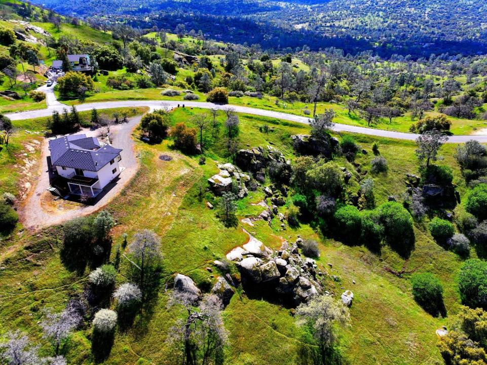 41015 Lilley Mountain Dr, Coarsegold, Kalifornia 93614, USA