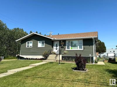 4925 52 STREET, Entwistle, Alberta T0E 0S0, Canada