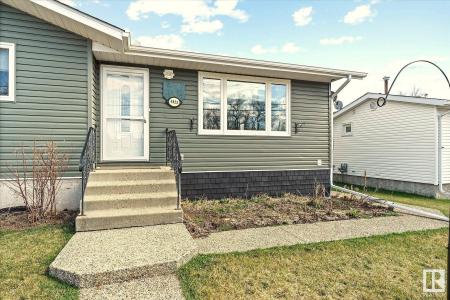 4925 52 STREET, Entwistle, Alberta T0E 0S0, Canada