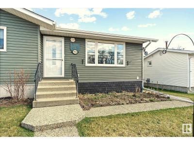4925 52 ST, Entwistle, Alberta T0E 0S0, Canada