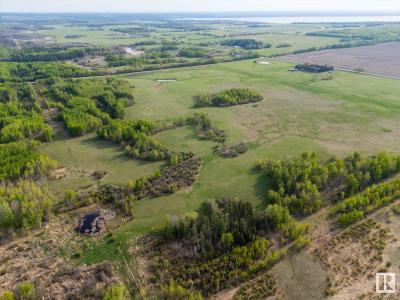 RRD 92 TWP 542A, Rural Yellowhead, Alberta T0E 2M0, Canada