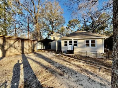 13651 E Wortham Road, Saucier, Mississippi 39574, Estados Unidos