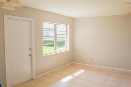 12 Vista Gardens Trail , 105, Vero Beach, Florida 32962