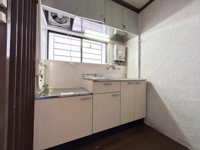 西野大鳥井町, 京都市山科区, Kyoto 607-8355, Japan