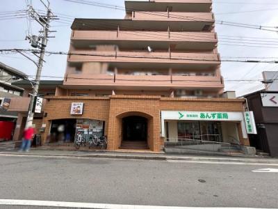 聚楽廻西町181-5, サンマンション丸太町, 京都市中京区, Kioto 604-8402, Japonia