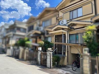 物集女町五ノ坪, 向日市, Kyoto 617-0001, Japão