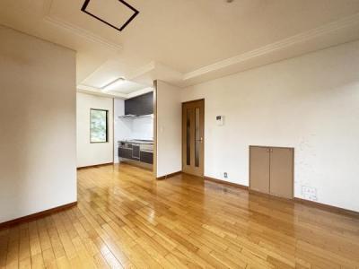 井ノ内北内畑, 長岡京市, 京都县 617-0813, 日本