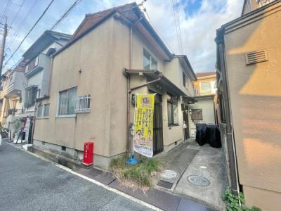 寺戸町山縄手, 向日市, Киото 617-0002, Япония