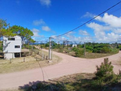 Volga esquina Carrasco 123, Punta Del Diablo, Rocha 00001, Uruguay