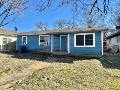426 E. Day Street, Denison, Texas 75021, USA