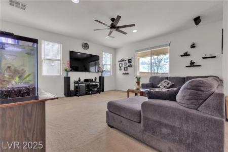 4211 Enchanting Sky Avenue, North Las Vegas, Nevada 89081, Estados Unidos