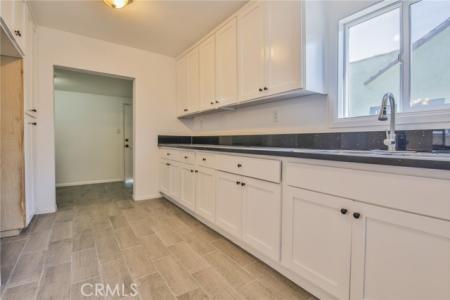 1513 W 83rd Street, Los Angeles, 加利福尼亚州 90047, 美国