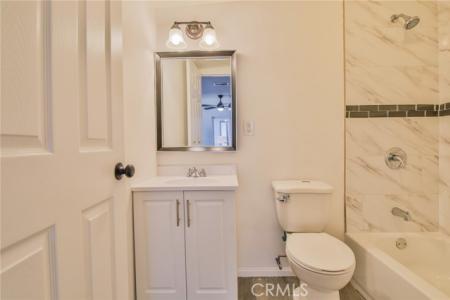 1513 W 83rd Street, Los Angeles, 加利福尼亚州 90047, 美国
