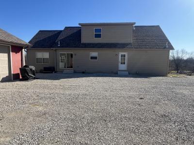 27049 Pvt 253, Carrollton, Missouri 64633